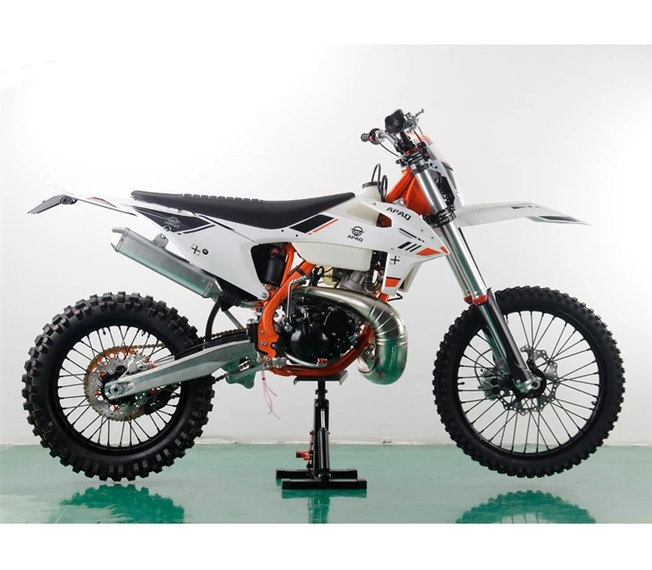 NC 250cc Water Cooled 2 Stroke Dirt Bike For Adult